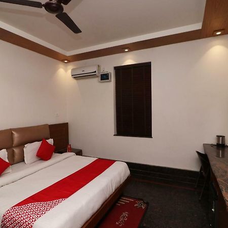 Oyo 10448 Green View Home Stay Dehradun Extérieur photo