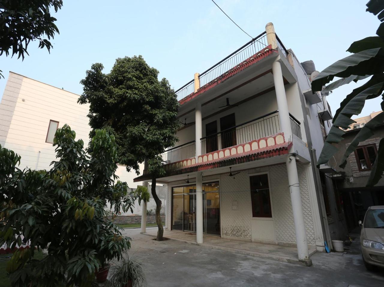 Oyo 10448 Green View Home Stay Dehradun Extérieur photo