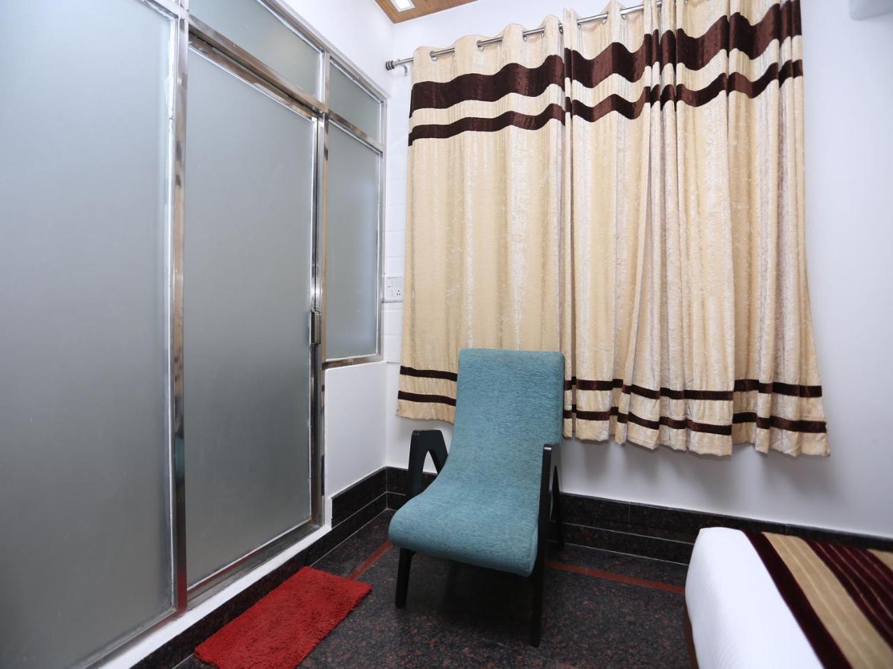 Oyo 10448 Green View Home Stay Dehradun Extérieur photo