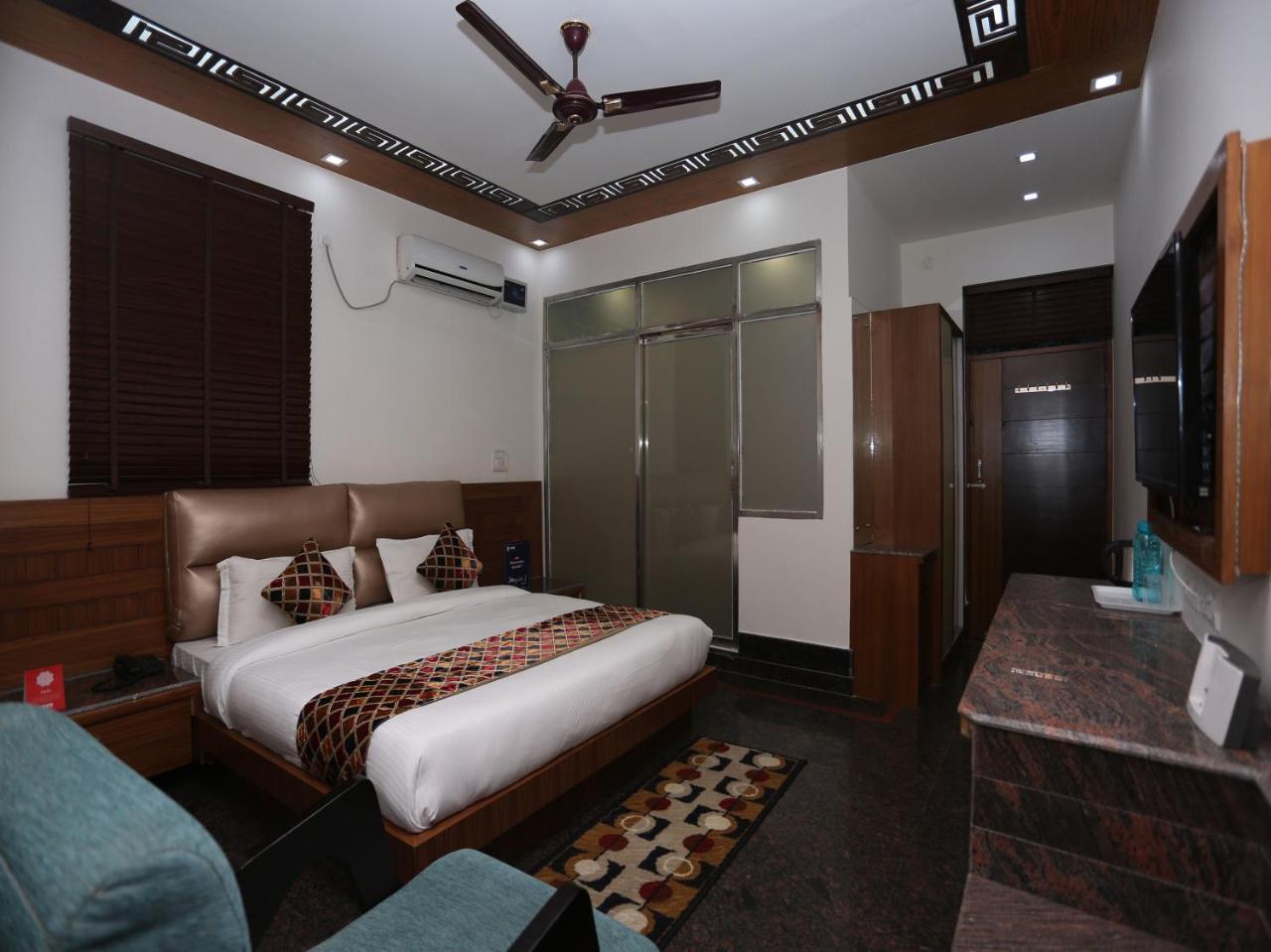 Oyo 10448 Green View Home Stay Dehradun Extérieur photo