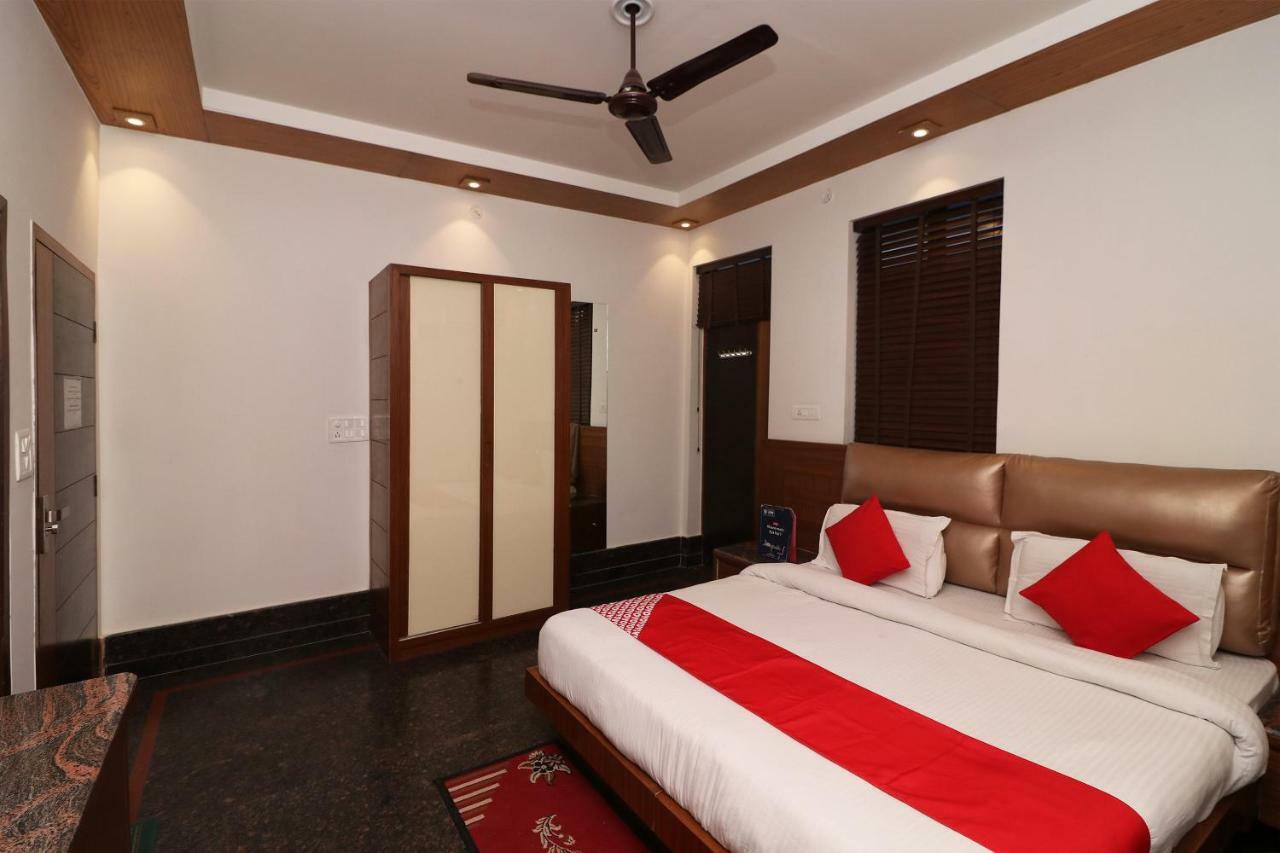 Oyo 10448 Green View Home Stay Dehradun Extérieur photo