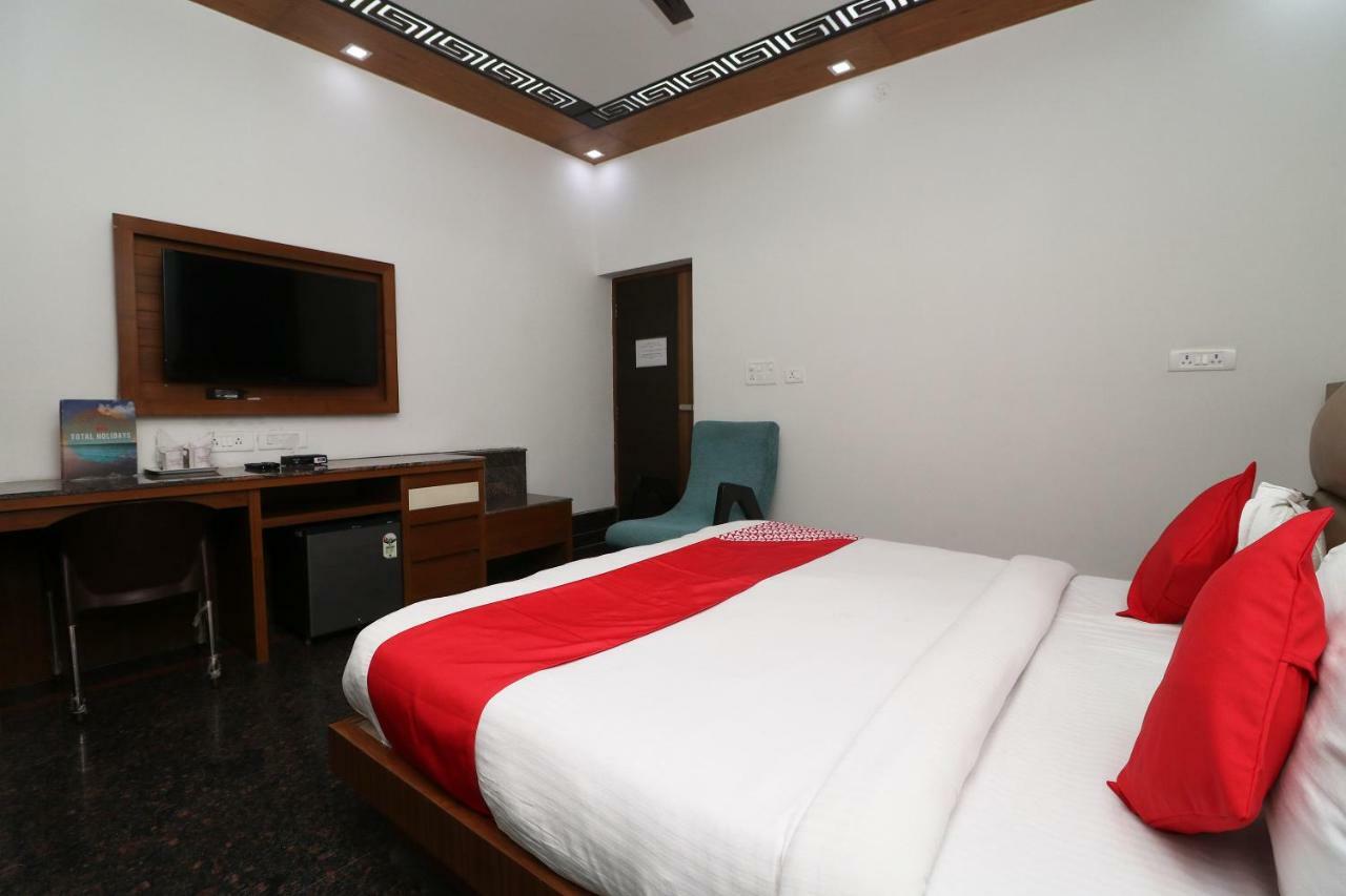Oyo 10448 Green View Home Stay Dehradun Extérieur photo