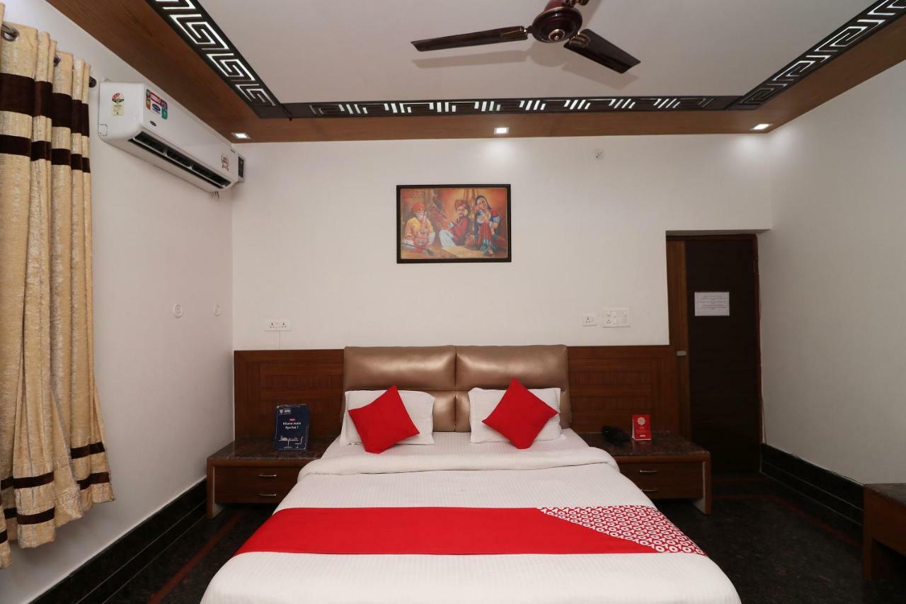 Oyo 10448 Green View Home Stay Dehradun Extérieur photo